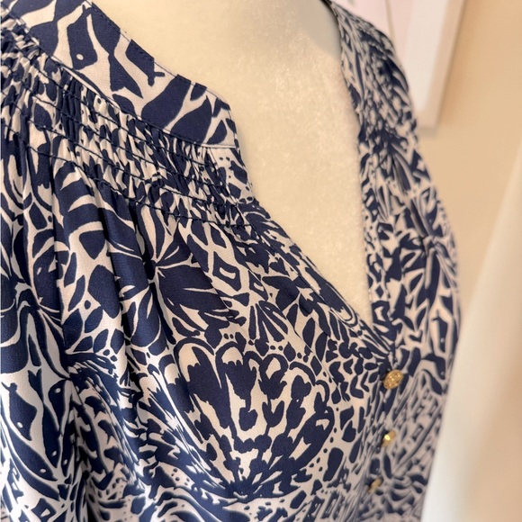Lilly Pulitzer Elsa Silk Top Navy Blue Long Sleeve Floral Blouse By Land Or Sea - Picture 4 of 7